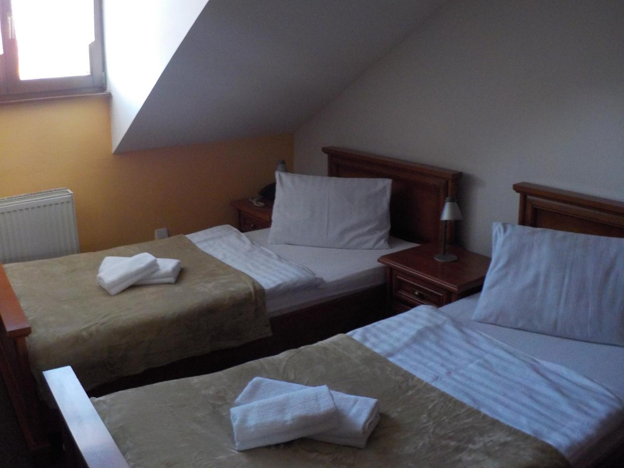 Hotel Krivan Kysucke Nove Mesto Εξωτερικό φωτογραφία